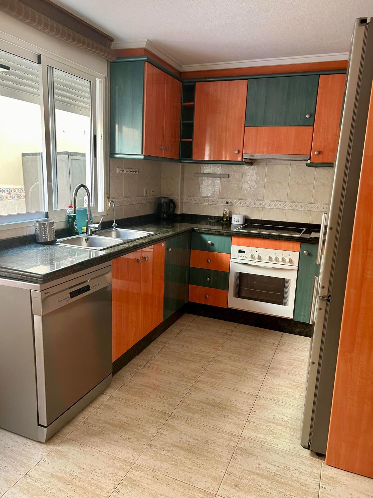 Magnificent 3 Bedroom House Close To The Beach With Community Swimming Pool サンタ・ポラ エクステリア 写真